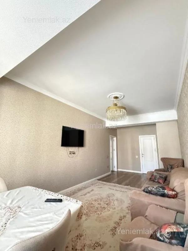 Satılır 4 otaqlı yeni tikili 165 m²
