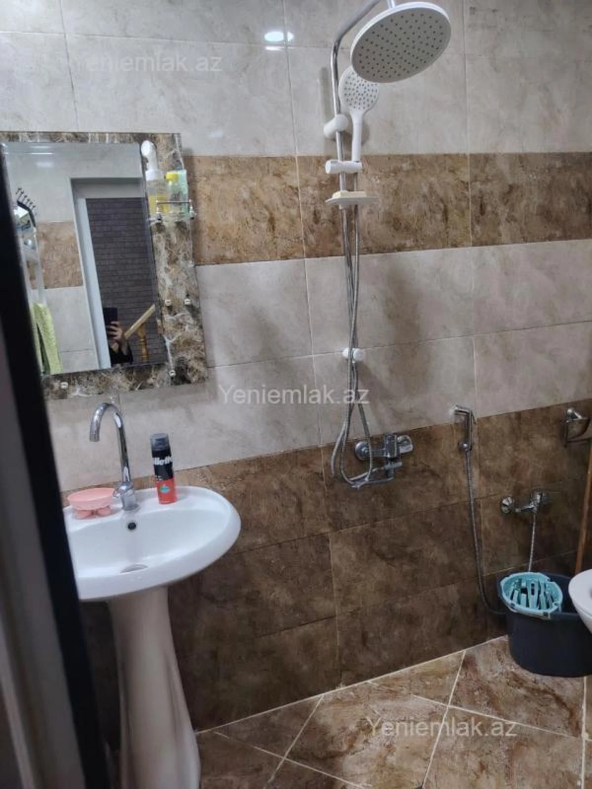 Satılır 4 otaqlı həyət evi 100 m²