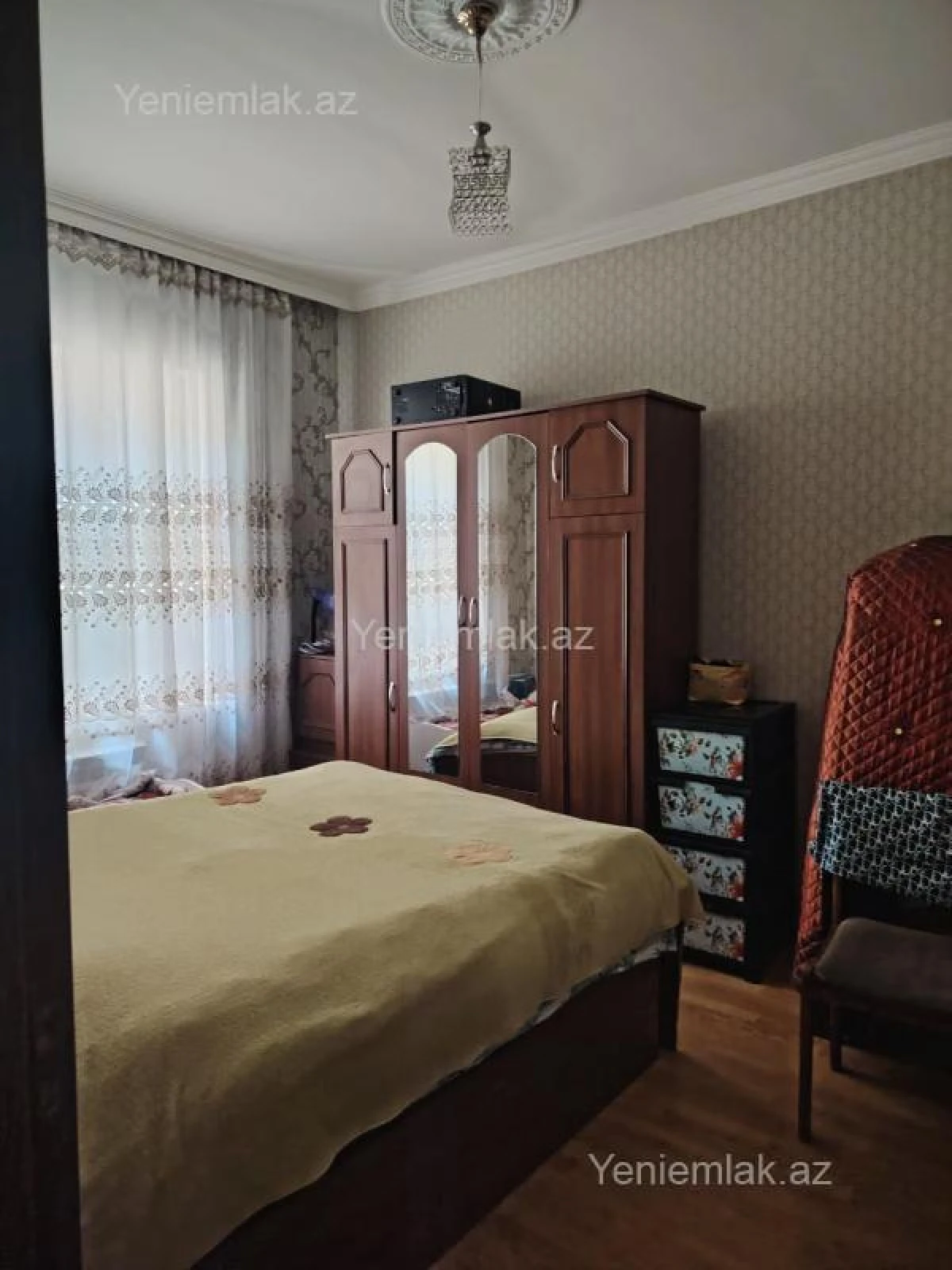 Satılır 4 otaqlı həyət evi 100 m²