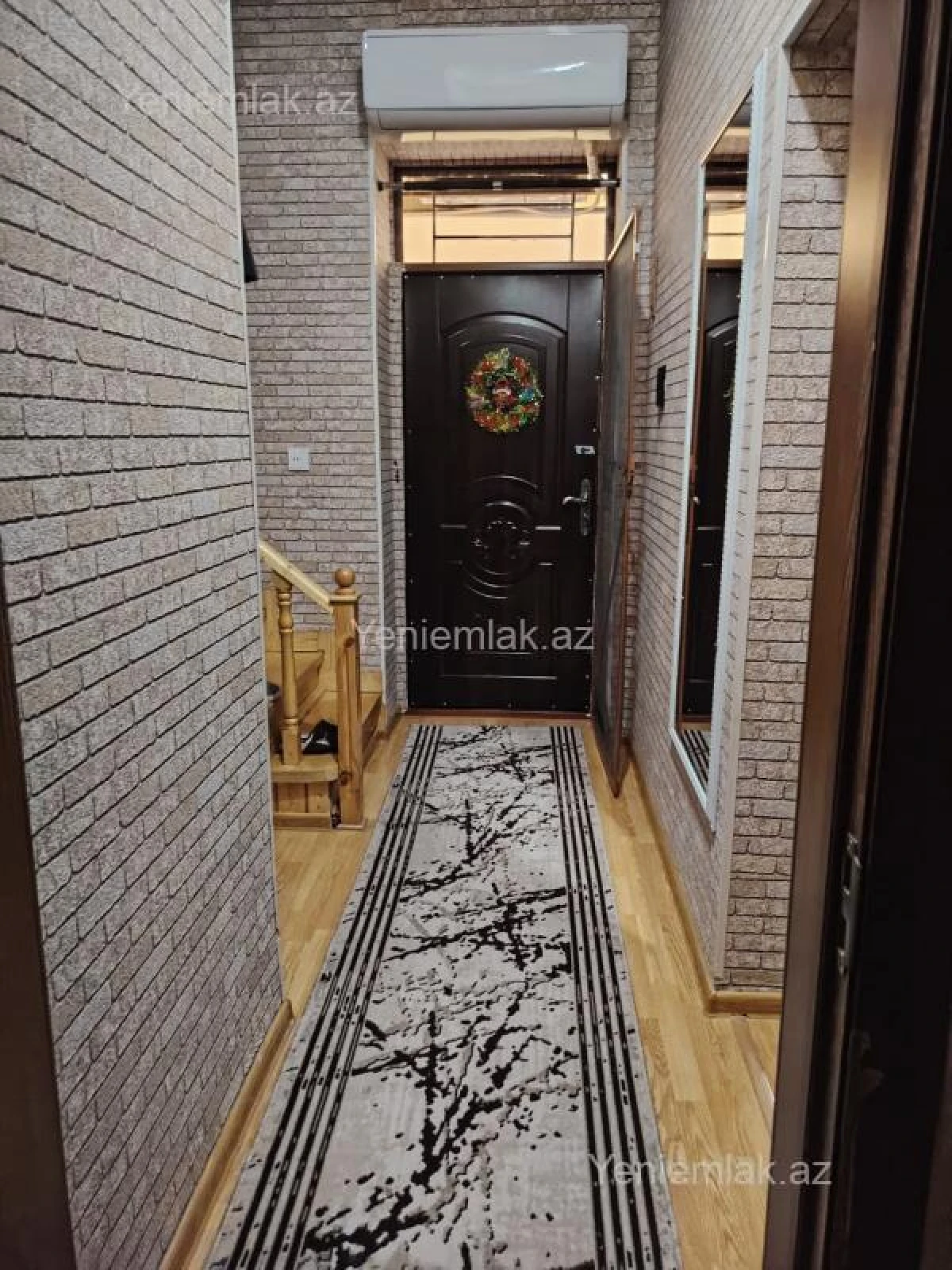 Satılır 4 otaqlı həyət evi 100 m²