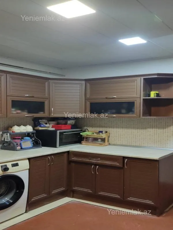 Satılır 2 otaqlı köhnə tikili 54 m²