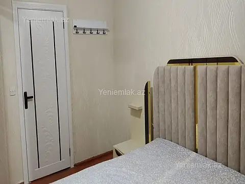 Satılır 2 otaqlı köhnə tikili 54 m²