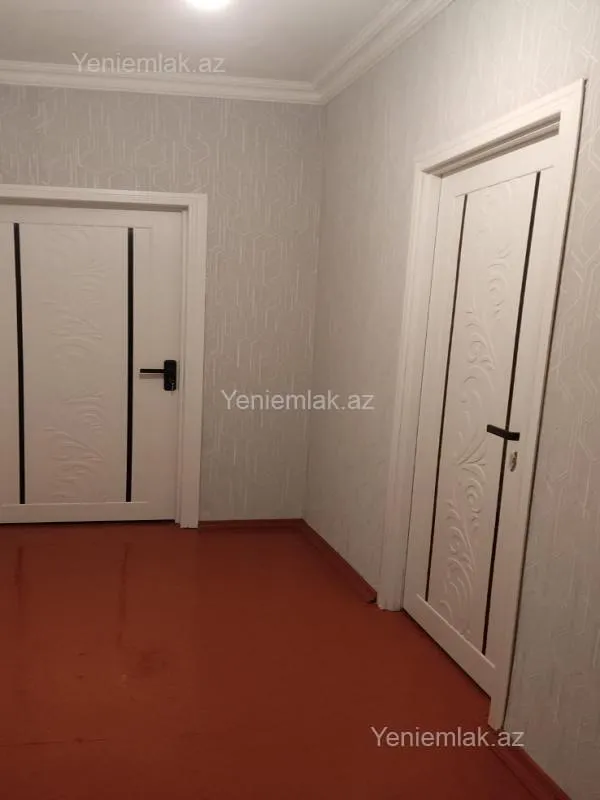 Satılır 2 otaqlı köhnə tikili 54 m²