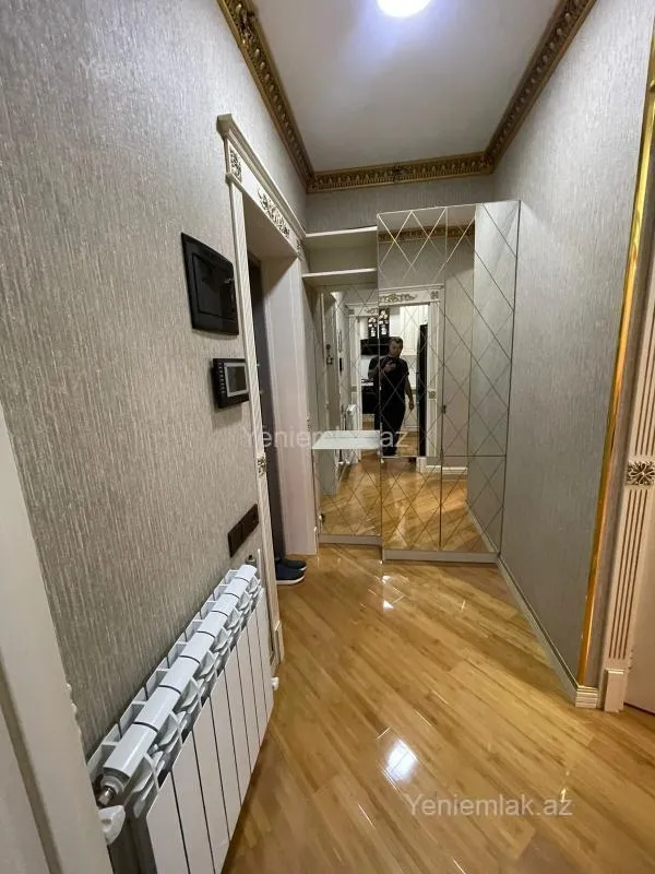 Satılır 2 otaqlı yeni tikili 55 m²