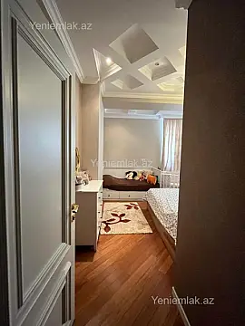 Satılır 3 otaqlı yeni tikili 110 m²