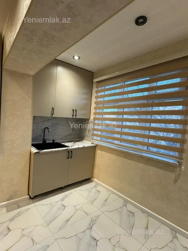 Satılır 2 otaqlı köhnə tikili 50 m²