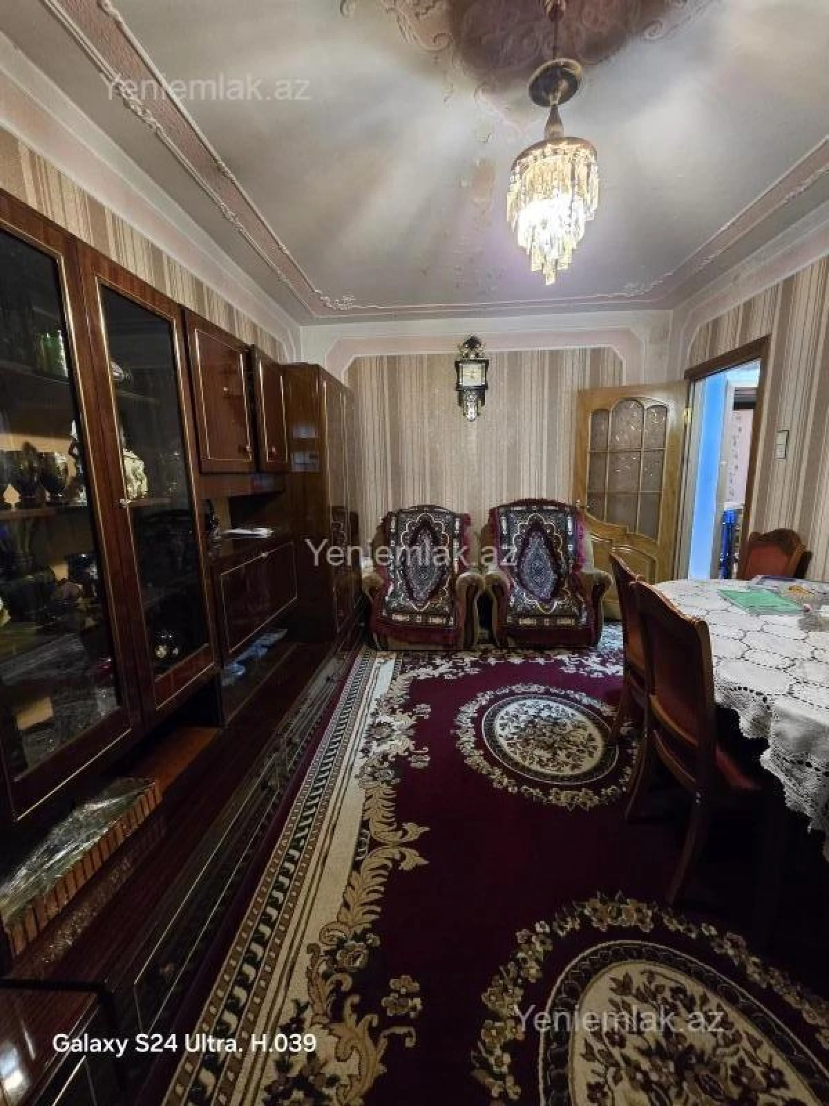 Satılır 4 otaqlı köhnə tikili 90 m²