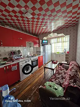Satılır 4 otaqlı köhnə tikili 90 m²