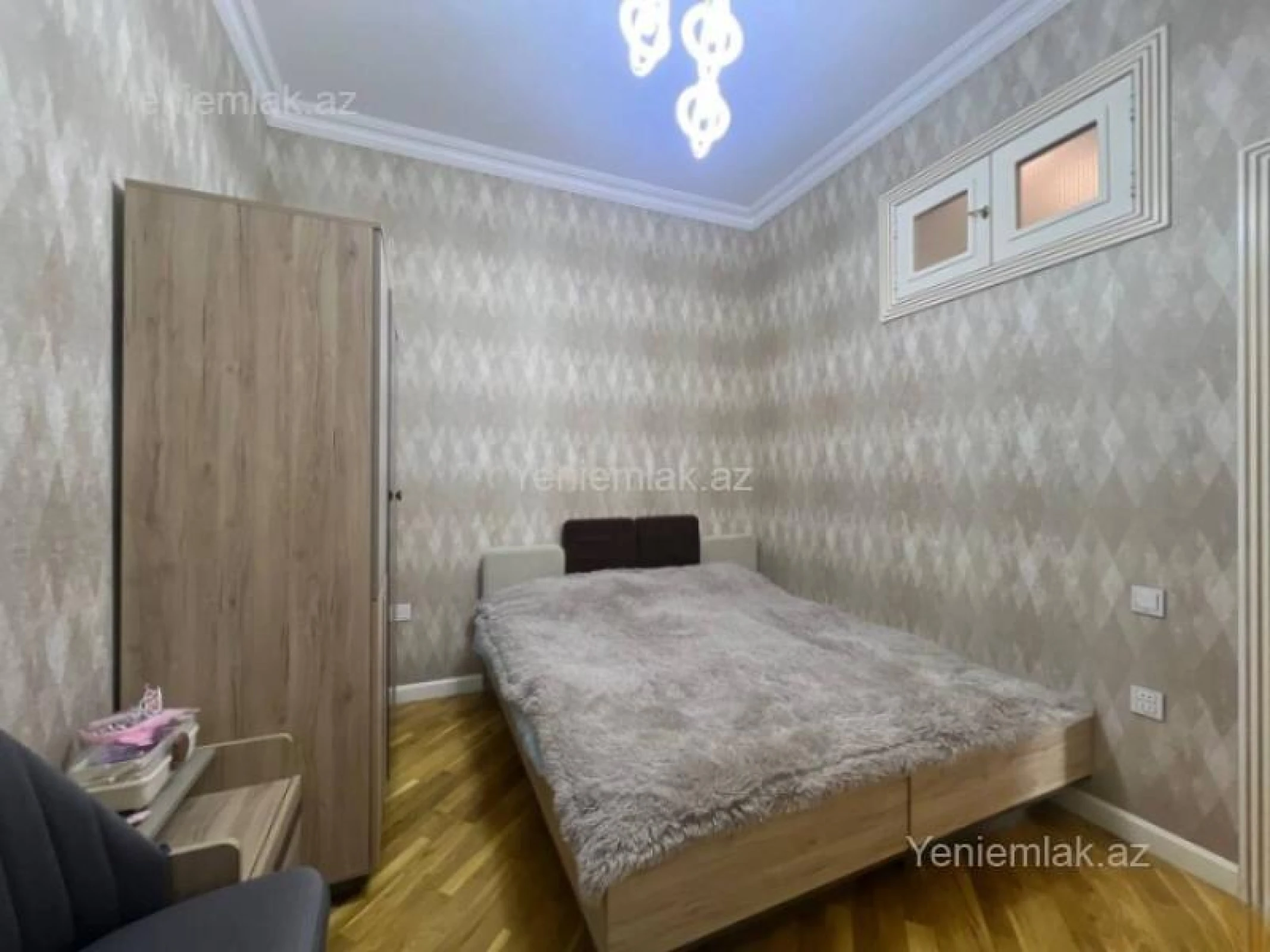Satılır 3 otaqlı yeni tikili 80 m²