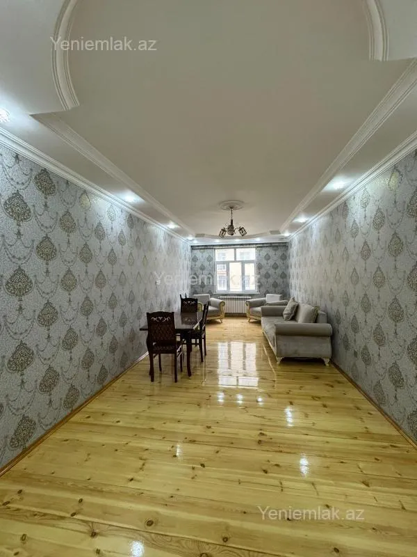 Satılır 3 otaqlı yeni tikili 110 m²