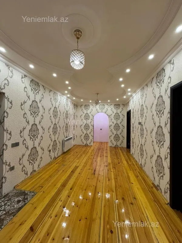 Satılır 3 otaqlı yeni tikili 110 m²