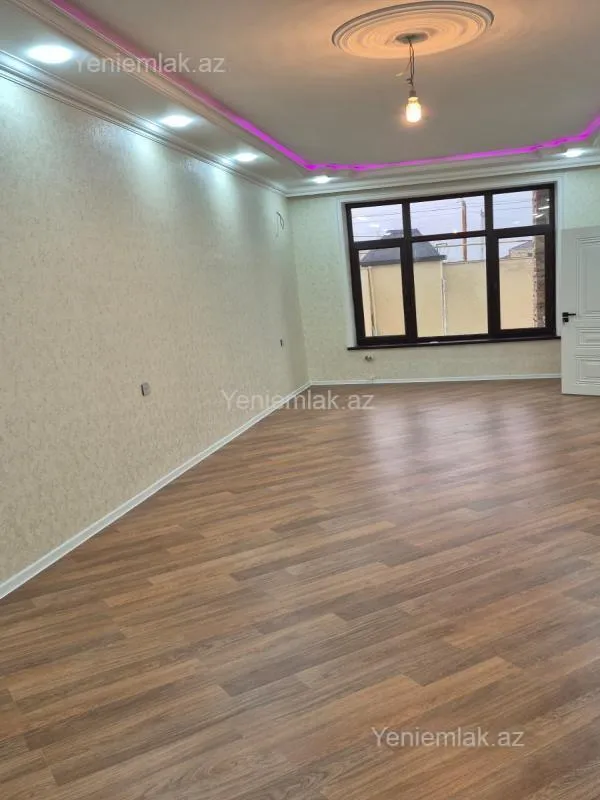 Satılır 6 otaqlı həyət evi 250 m²