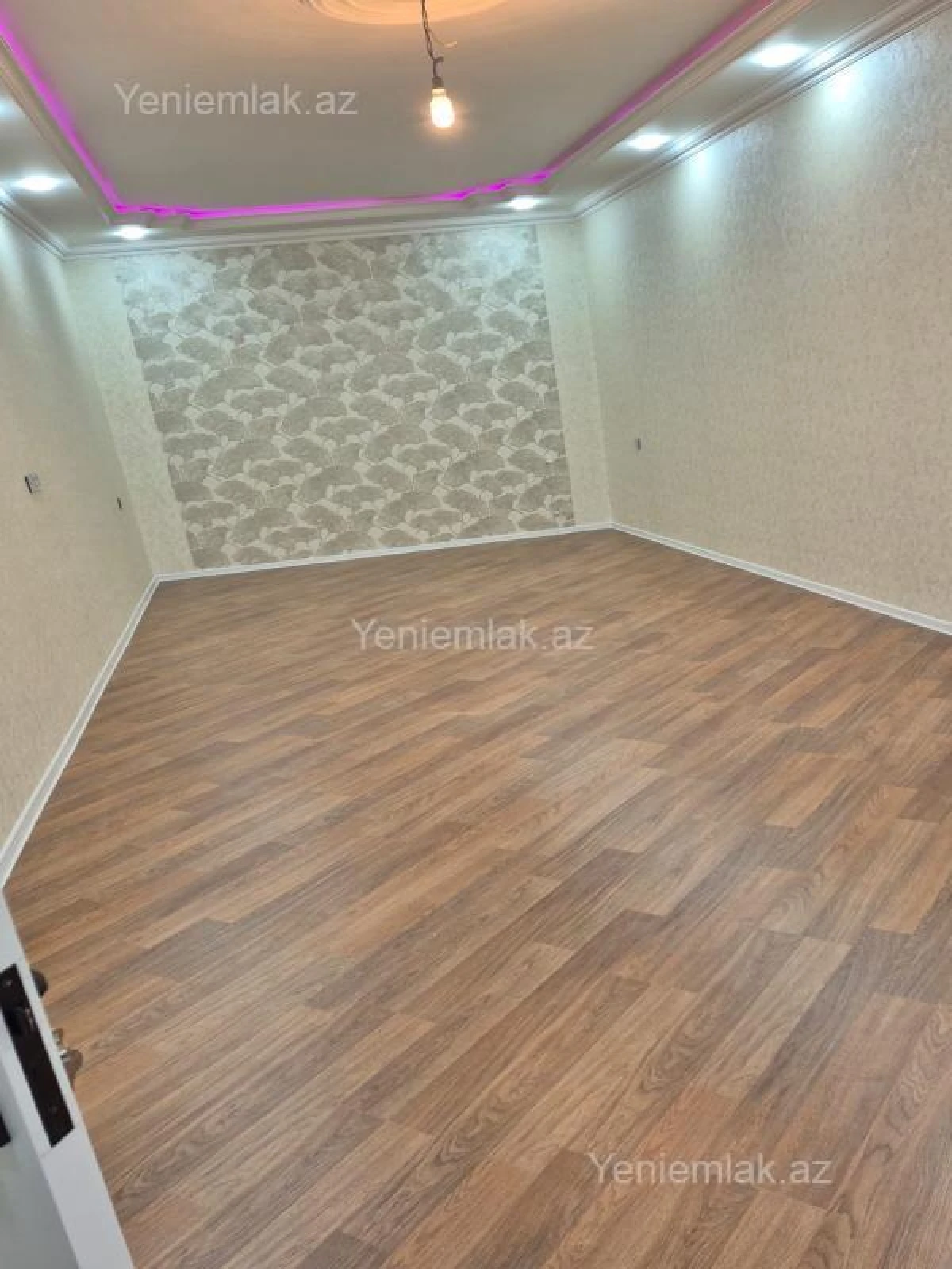 Satılır 6 otaqlı həyət evi 250 m²