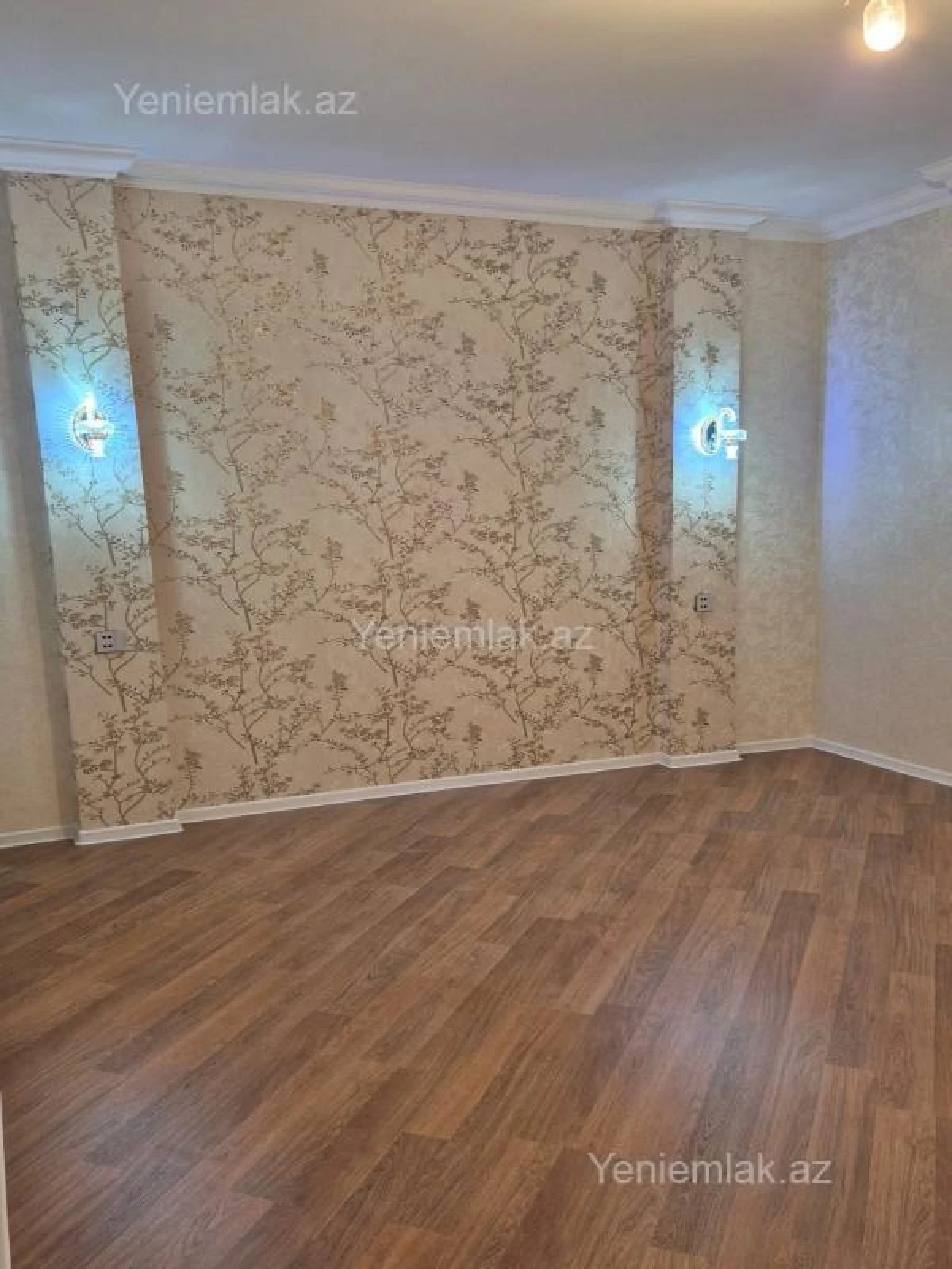 Satılır 6 otaqlı həyət evi 250 m²