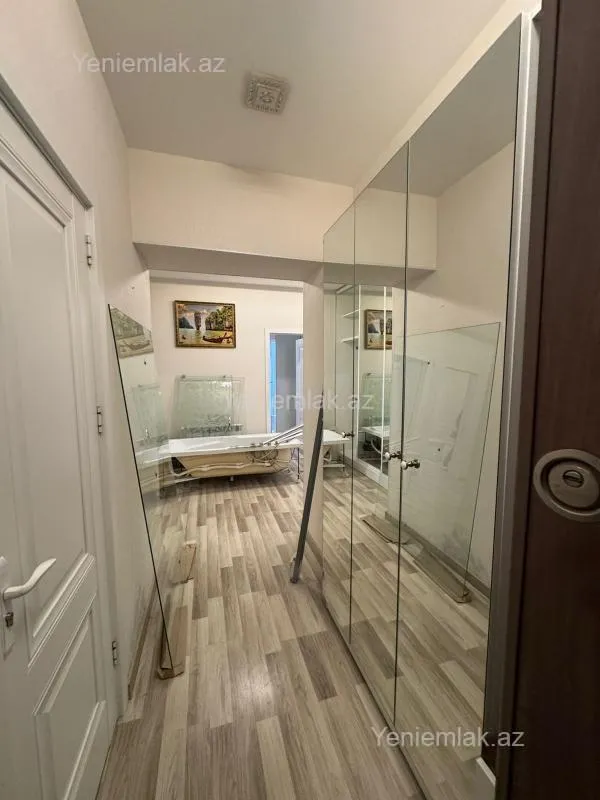 Satılır 4 otaqlı yeni tikili 148 m²