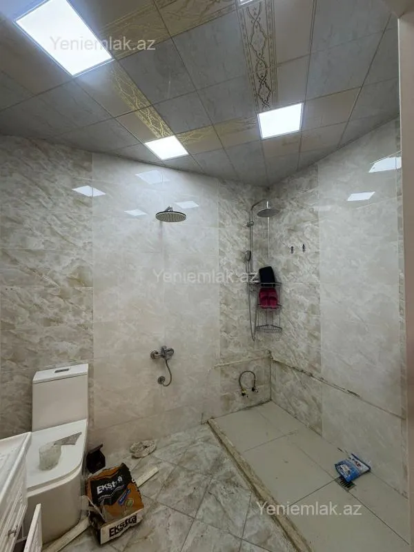 Satılır 4 otaqlı yeni tikili 148 m²