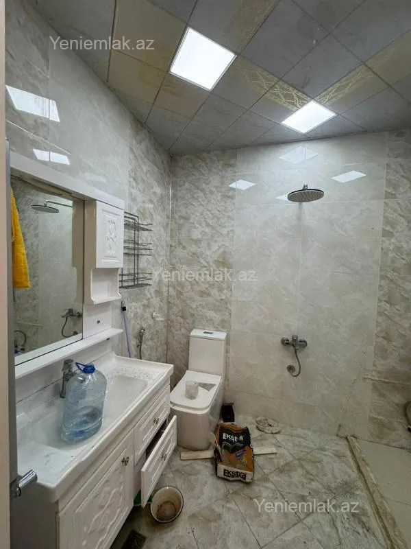 Satılır 4 otaqlı yeni tikili 148 m²
