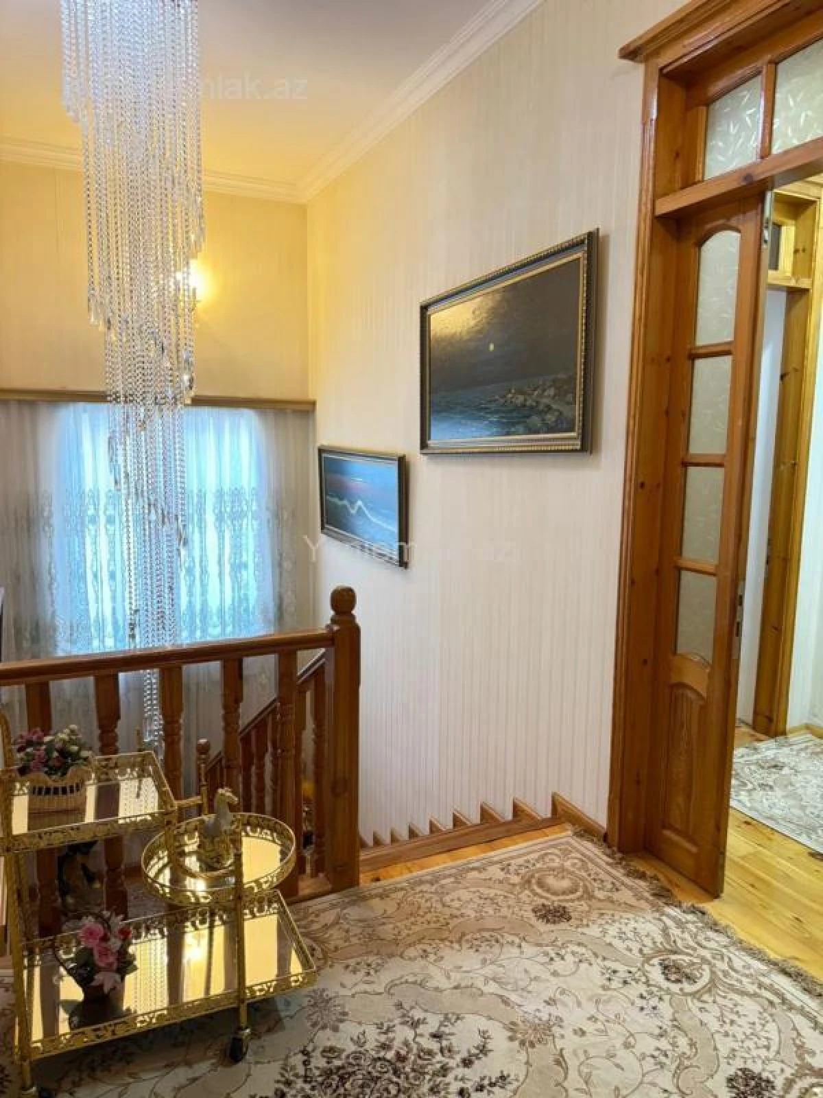 Satılır 7 otaqlı həyət evi 250 m²