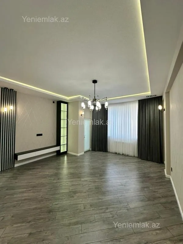 Satılır 3 otaqlı yeni tikili 110 m²