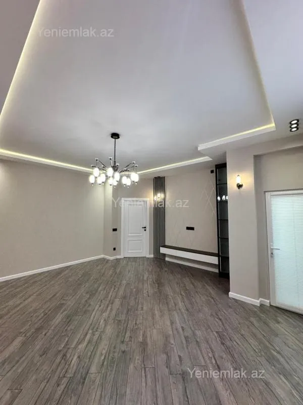 Satılır 3 otaqlı yeni tikili 110 m²