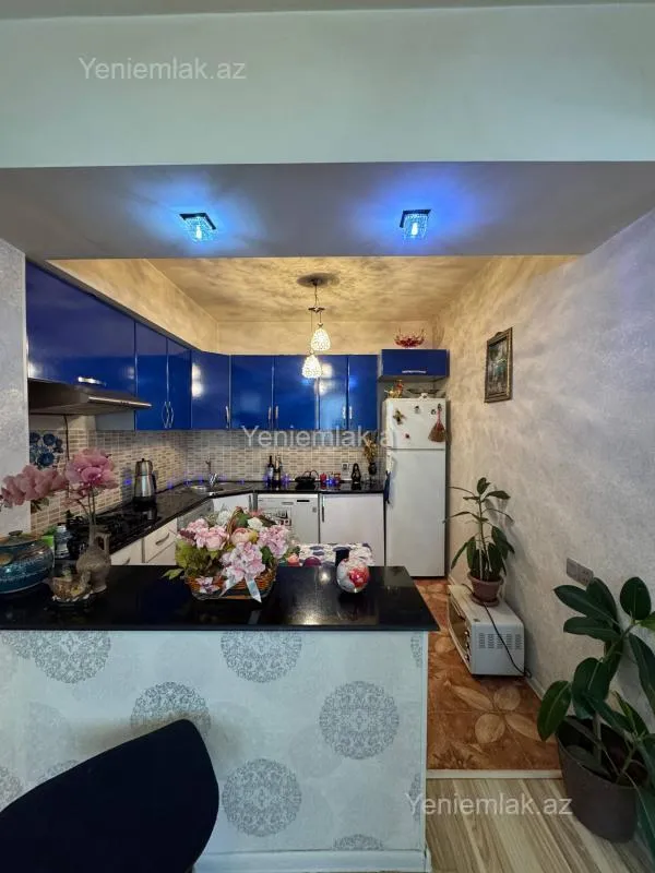 Satılır 3 otaqlı yeni tikili 71 m²