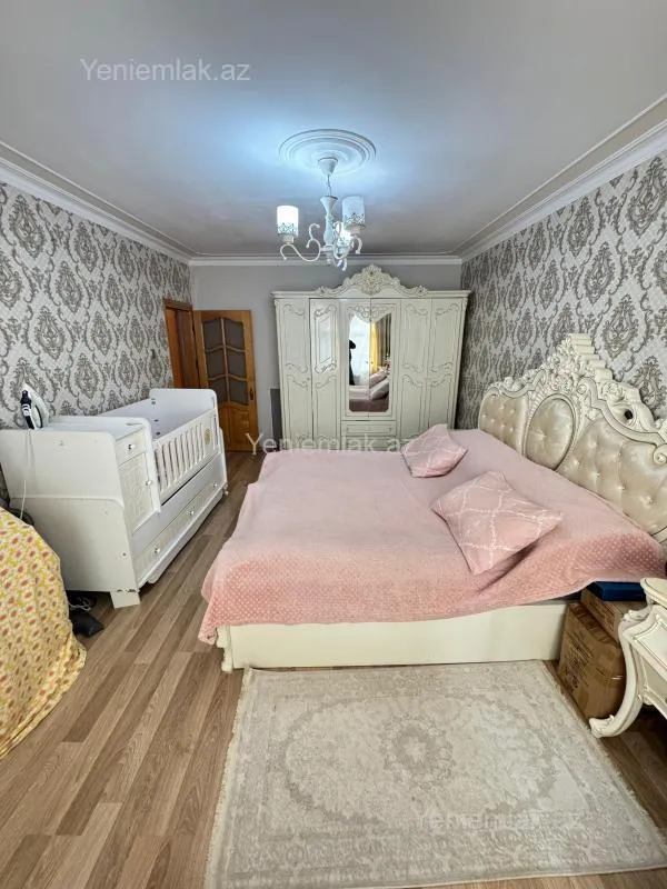 Satılır 3 otaqlı köhnə tikili 74 m²