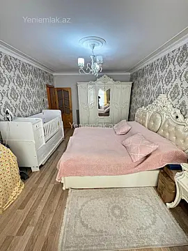 Satılır 3 otaqlı köhnə tikili 74 m²
