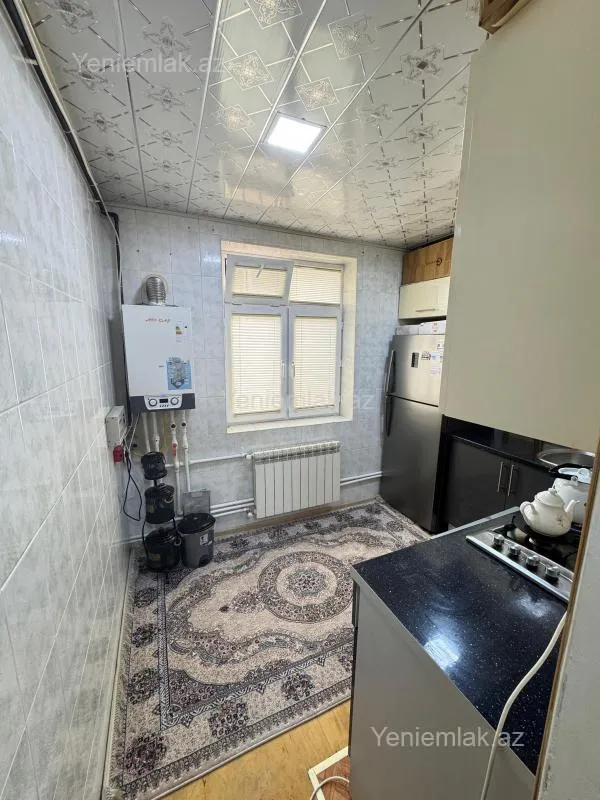 Satılır 3 otaqlı köhnə tikili 74 m²