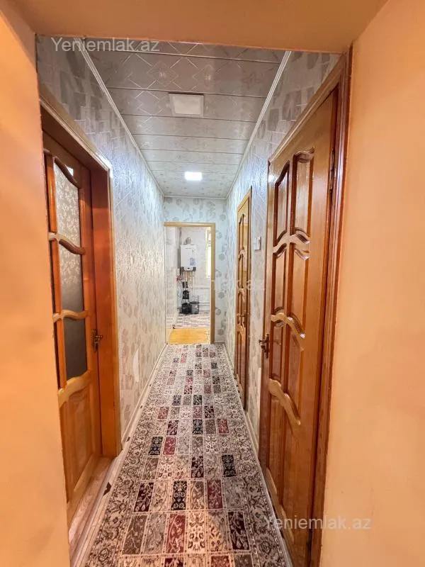 Satılır 3 otaqlı köhnə tikili 74 m²