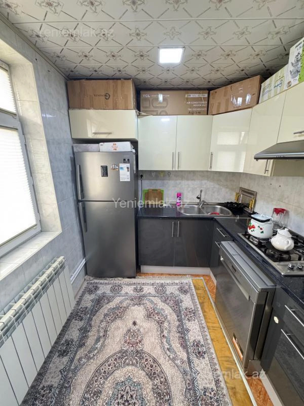 Satılır 3 otaqlı köhnə tikili 74 m²