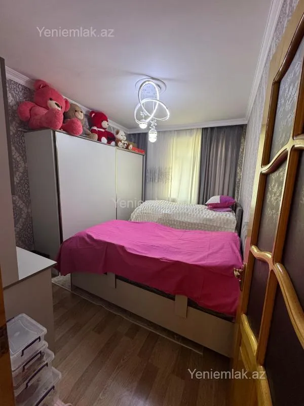 Satılır 3 otaqlı köhnə tikili 74 m²