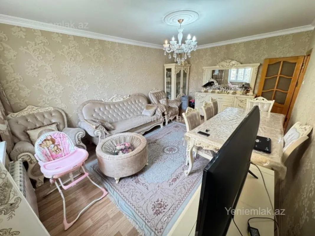 Satılır 3 otaqlı köhnə tikili 74 m²