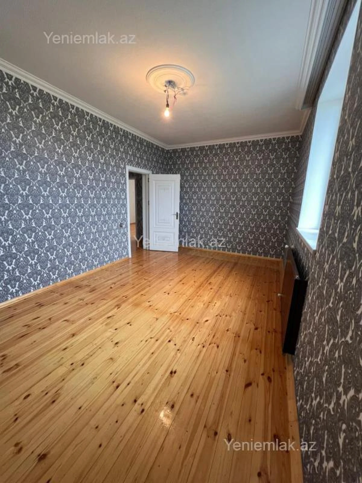 Satılır 5 otaqlı həyət evi 118 m²