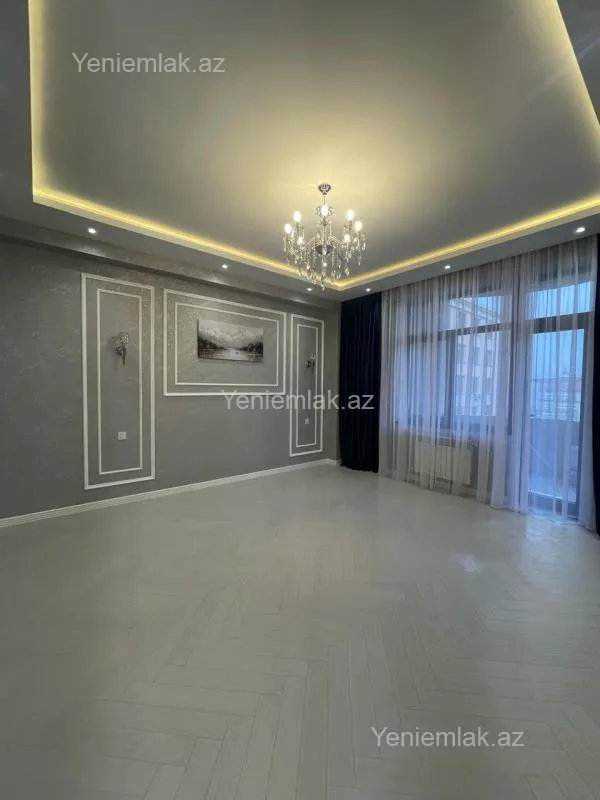 Satılır 3 otaqlı yeni tikili 105 m²