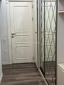Satılır 3 otaqlı yeni tikili 75 m²
