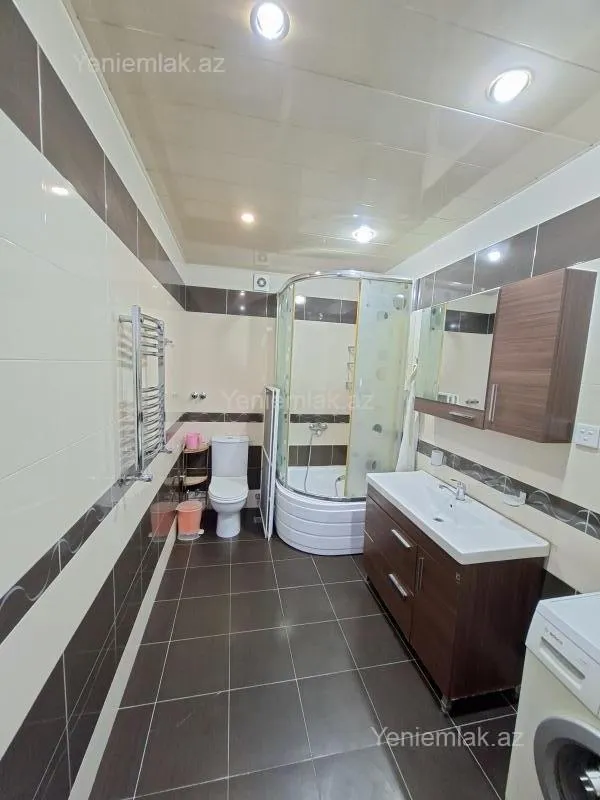 Satılır 2 otaqlı yeni tikili 62 m²