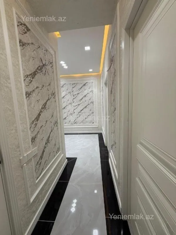 Satılır 2 otaqlı yeni tikili 80.5 m²