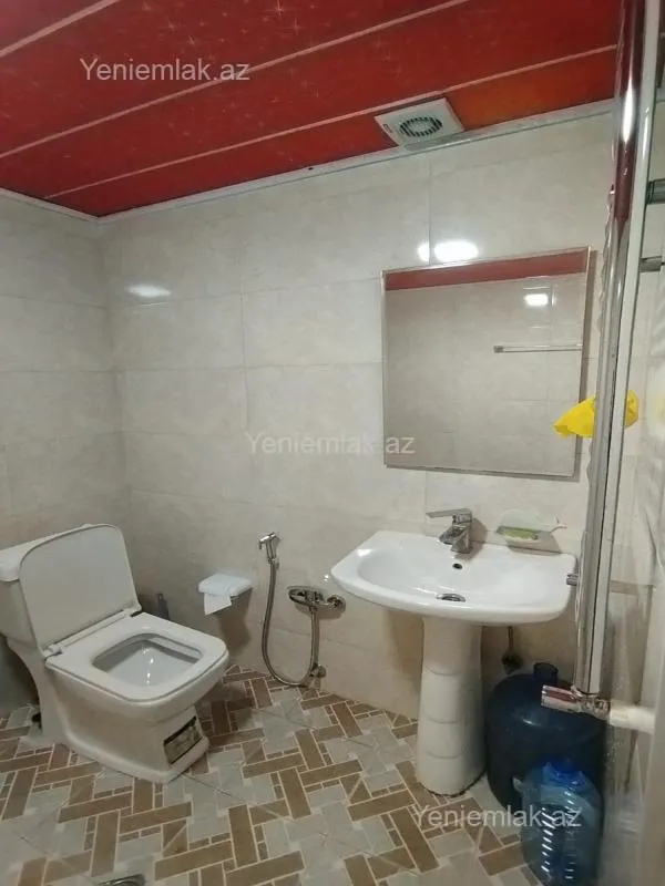 Satılır 3 otaqlı yeni tikili 70 m²