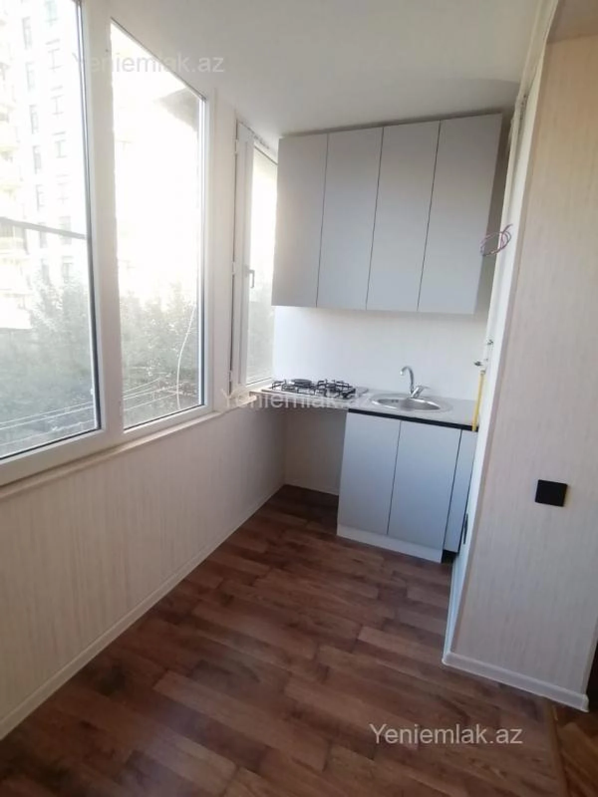 Satılır 2 otaqlı köhnə tikili 50 m²
