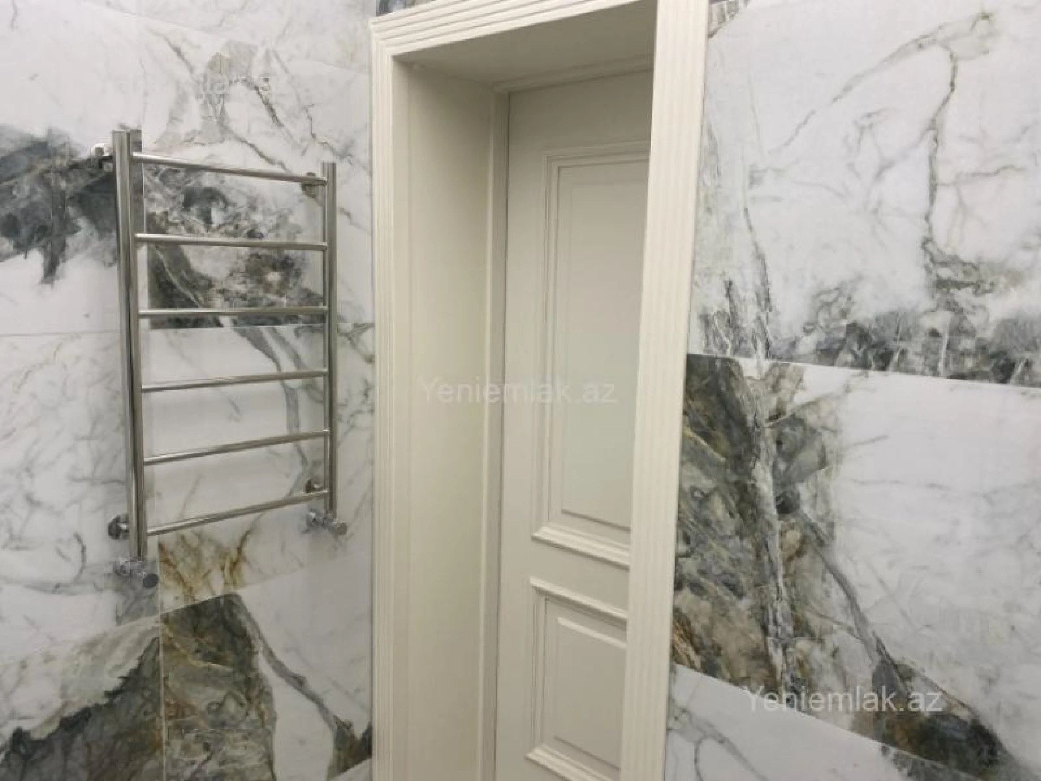 Satılır 2 otaqlı yeni tikili 68 m²