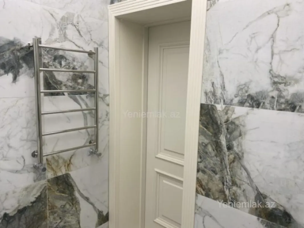 Satılır 2 otaqlı yeni tikili 68 m²