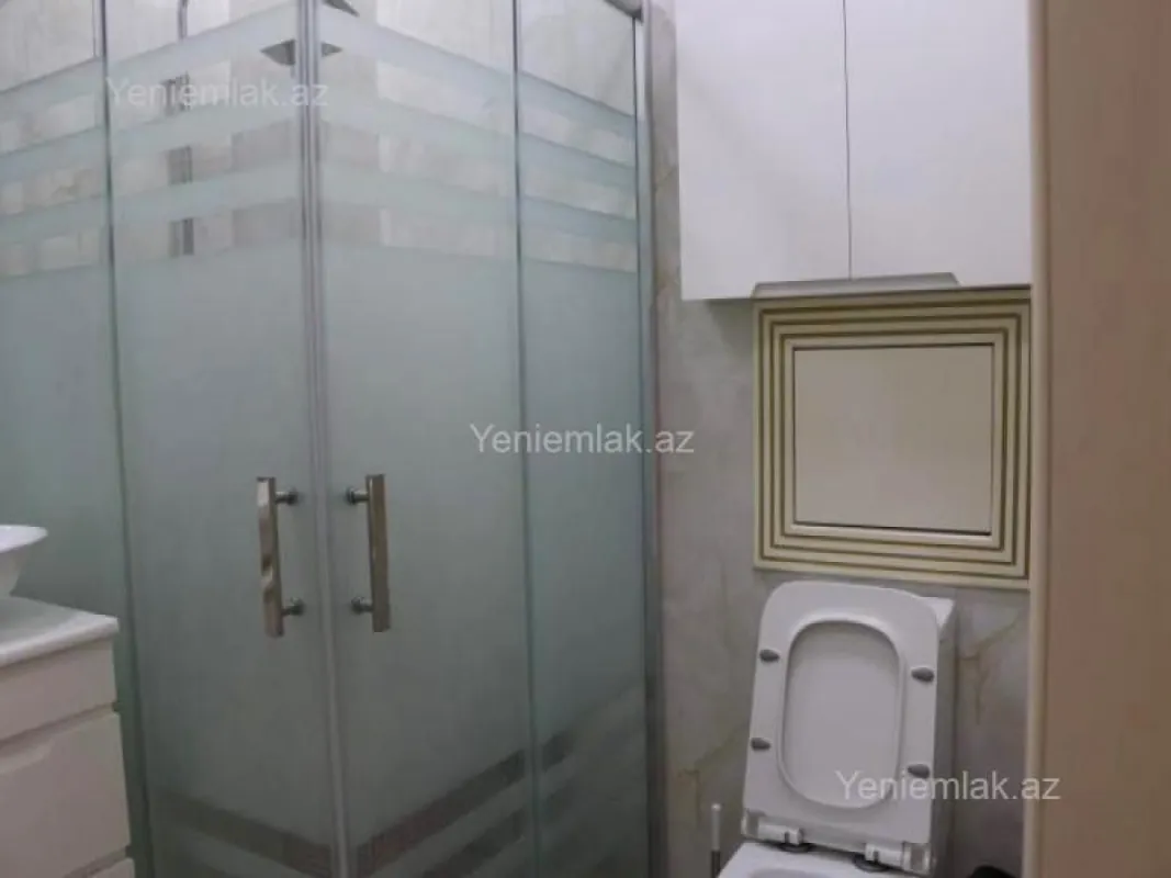 Satılır 3 otaqlı yeni tikili 80 m²