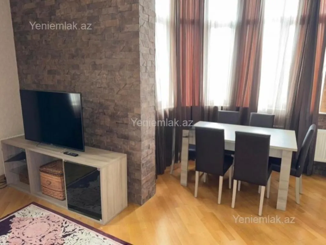 Satılır 2 otaqlı yeni tikili 90 m²