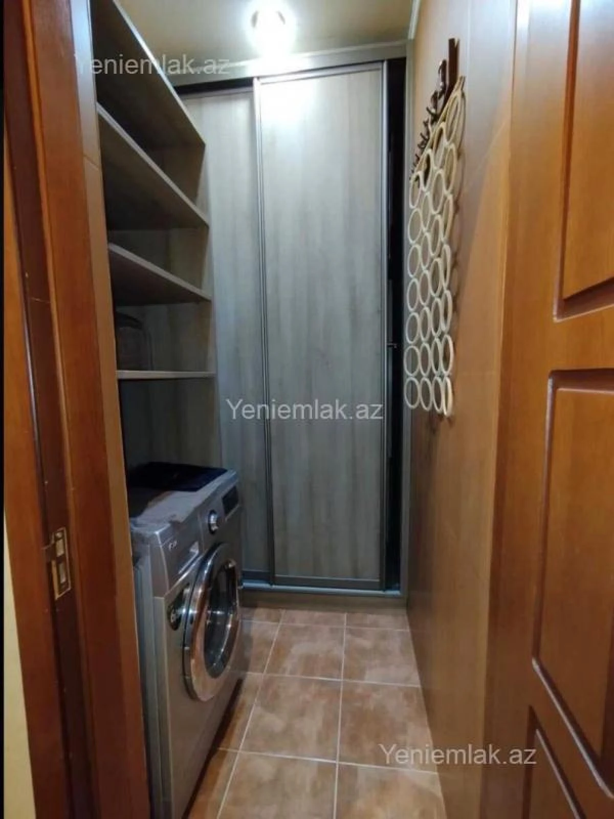 Satılır 2 otaqlı yeni tikili 90 m²