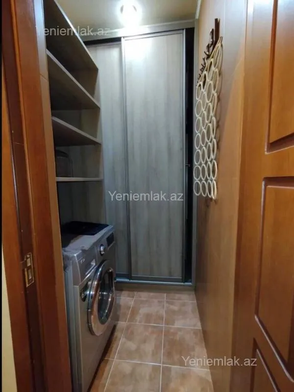 Satılır 2 otaqlı yeni tikili 90 m²