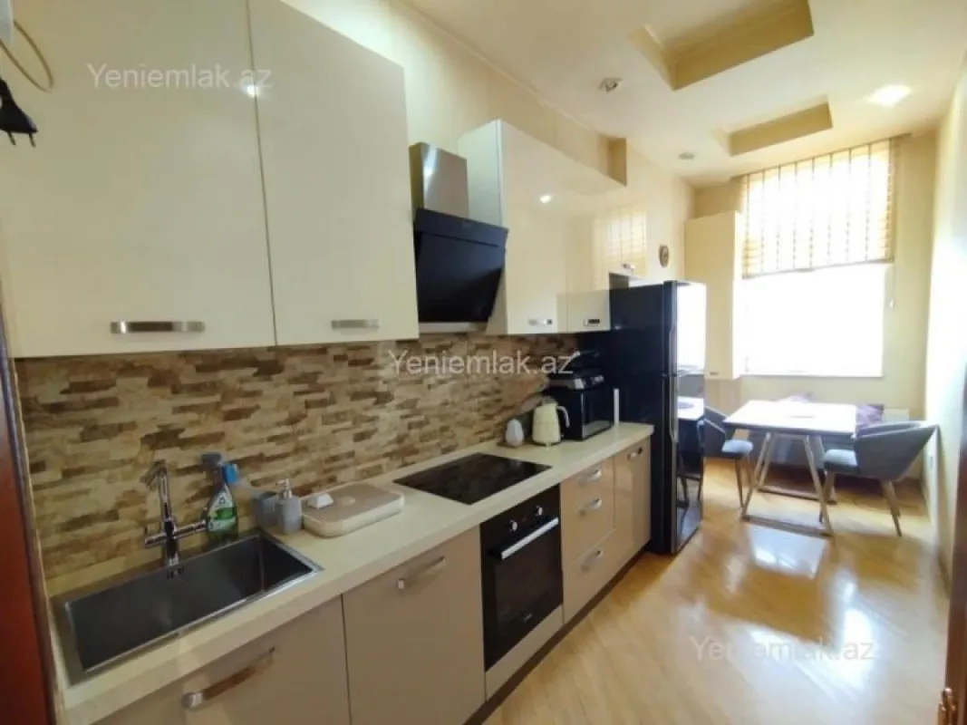 Satılır 2 otaqlı yeni tikili 90 m²