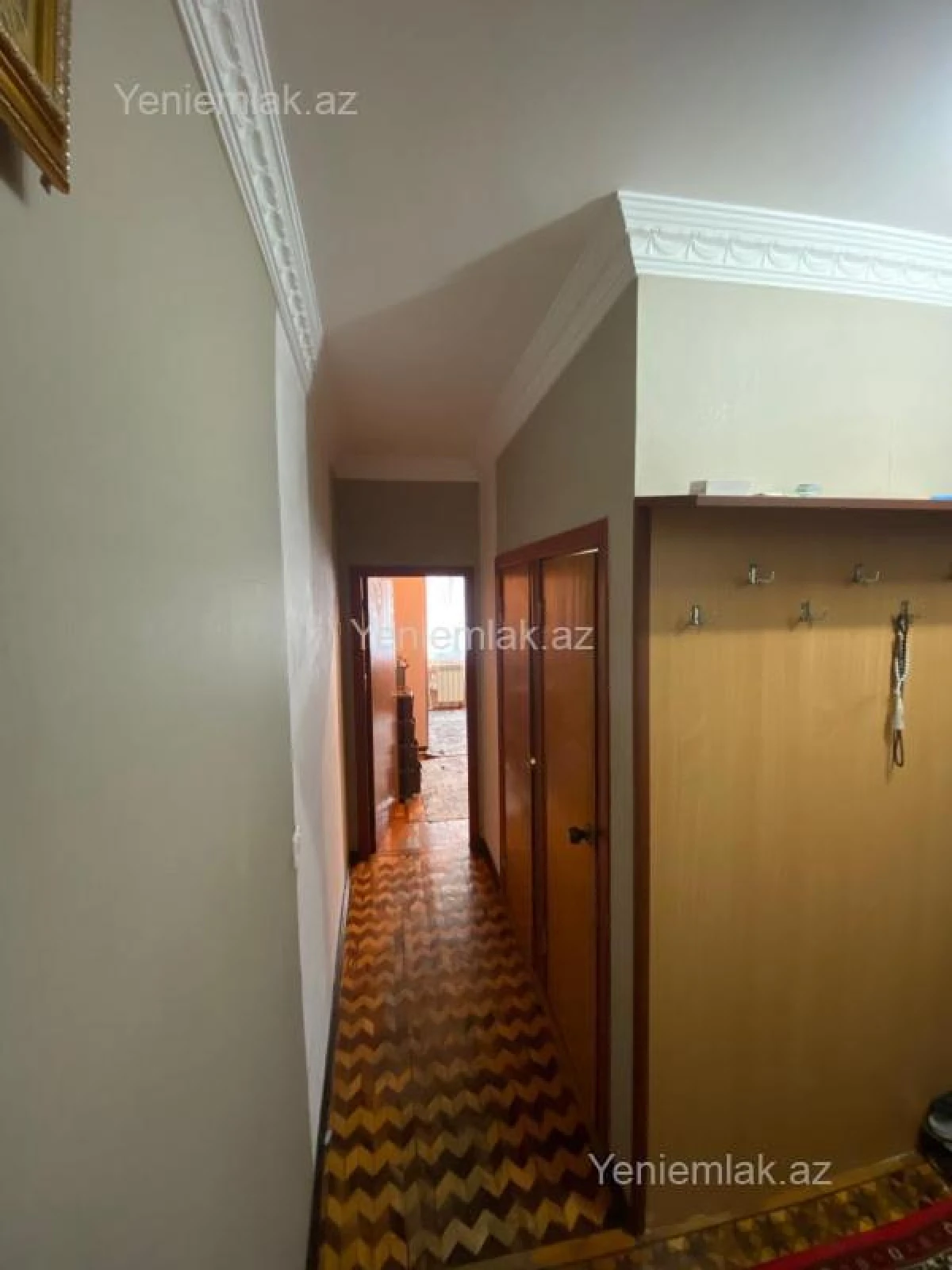 Satılır 2 otaqlı köhnə tikili 55 m²