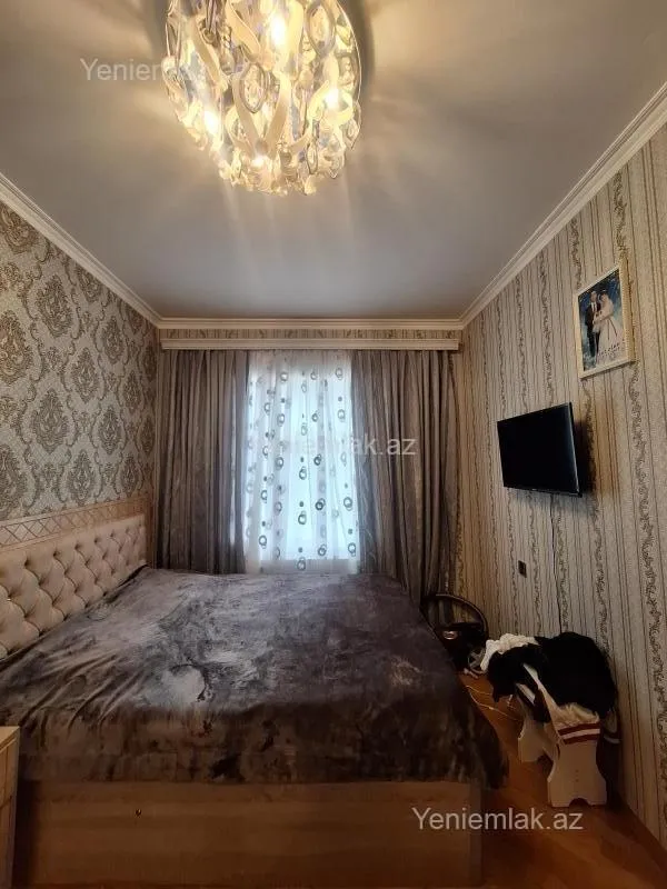 Satılır 3 otaqlı köhnə tikili 70 m²