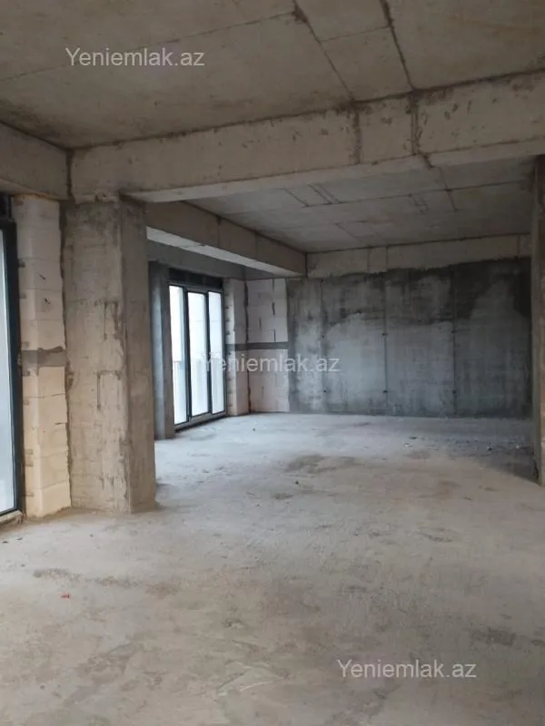 Satılır 3 otaqlı yeni tikili 127 m²