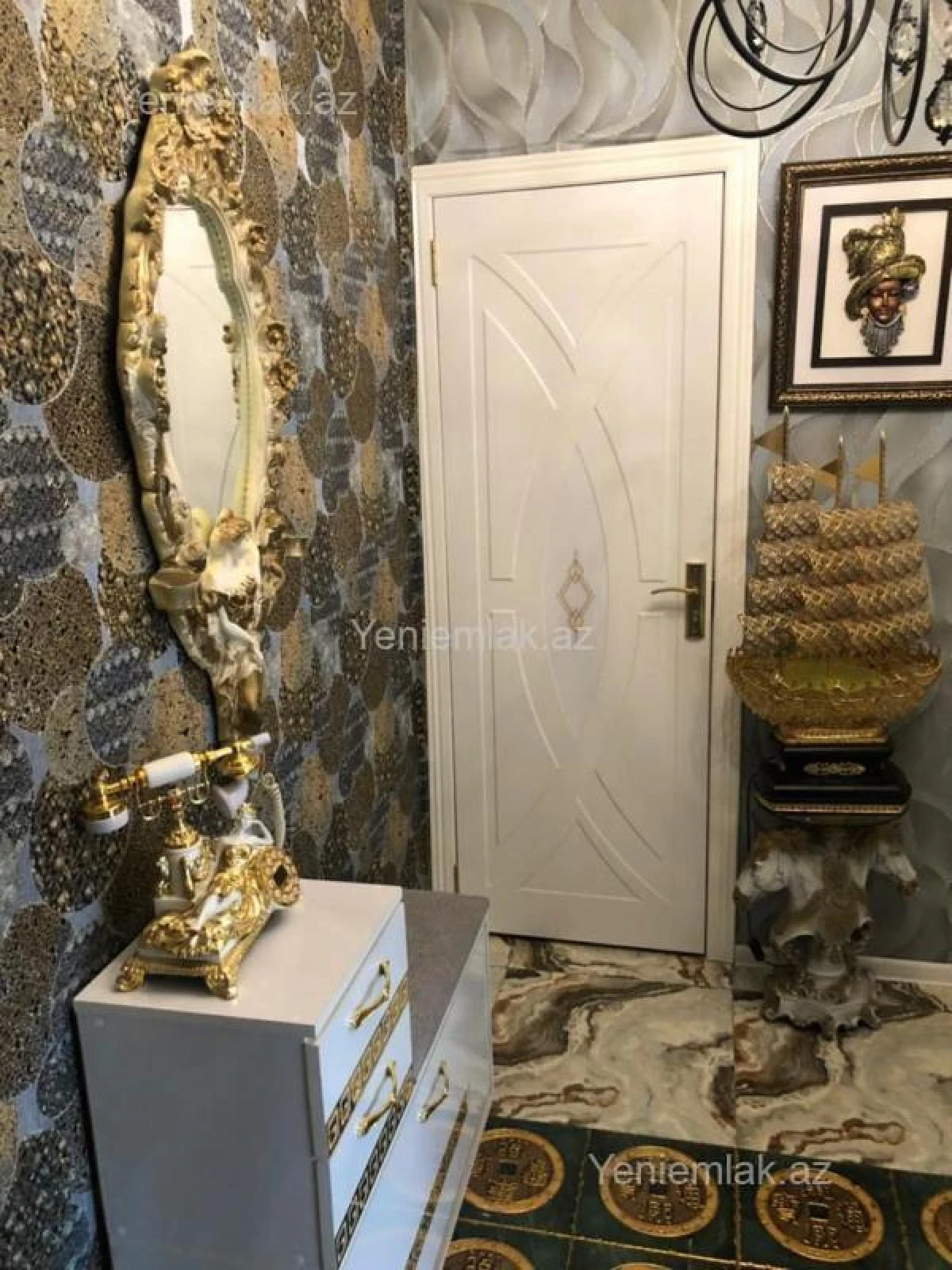 Satılır 2 otaqlı köhnə tikili 50 m²